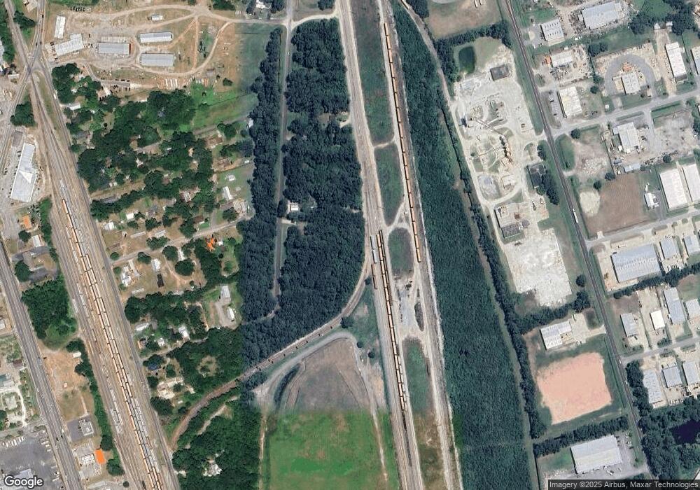 163 Track St, Brunswick, GA 31520 - photo 1