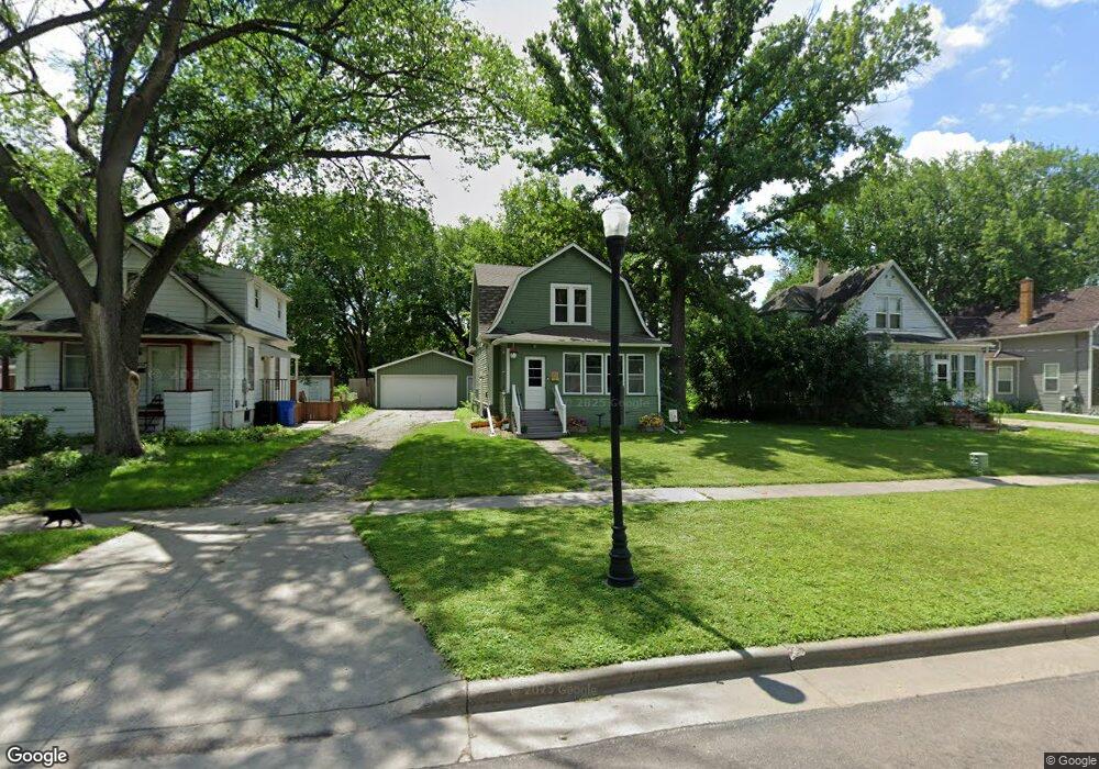 1414 8th Ave S, Fargo, ND 58103 - photo 1