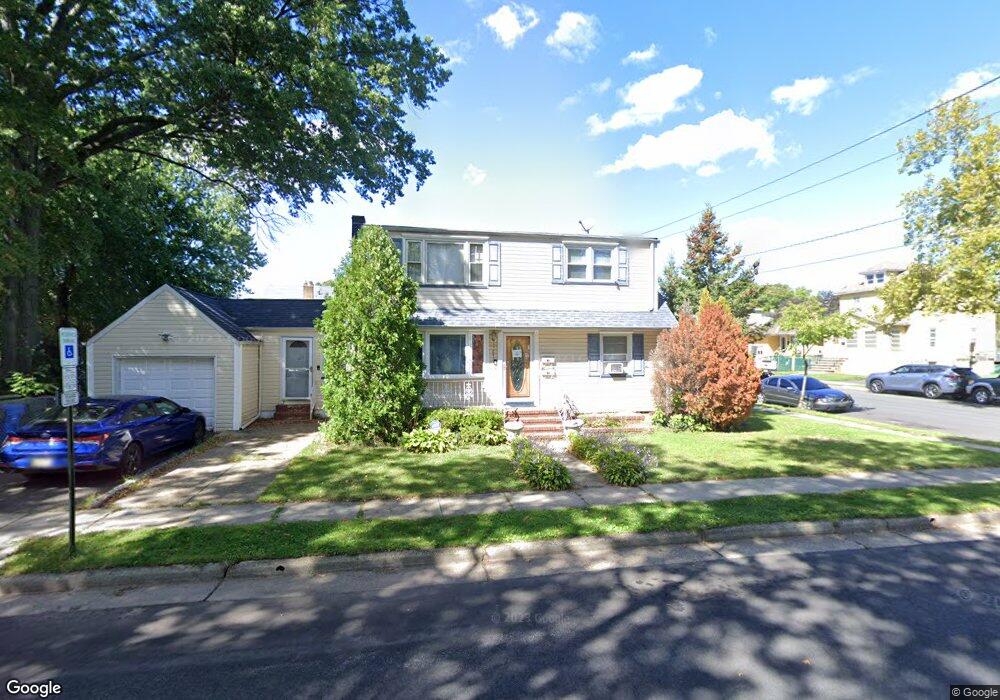 841 E Henry St, Linden, NJ 07036 - photo 1