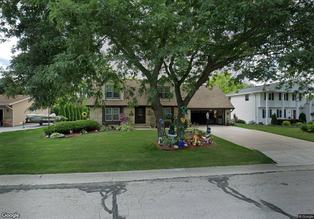 W156N10485 Jefferson Ln, Germantown, WI 53022 - photo 1