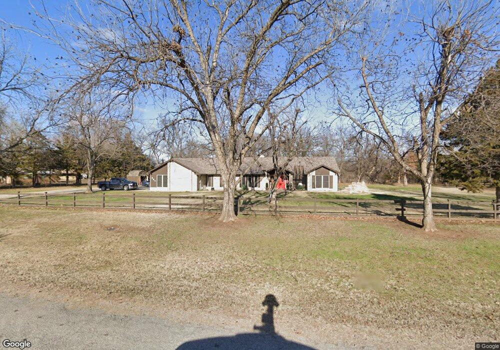 204 W Rock Creek Dr, Cache, OK 73527 - photo 1