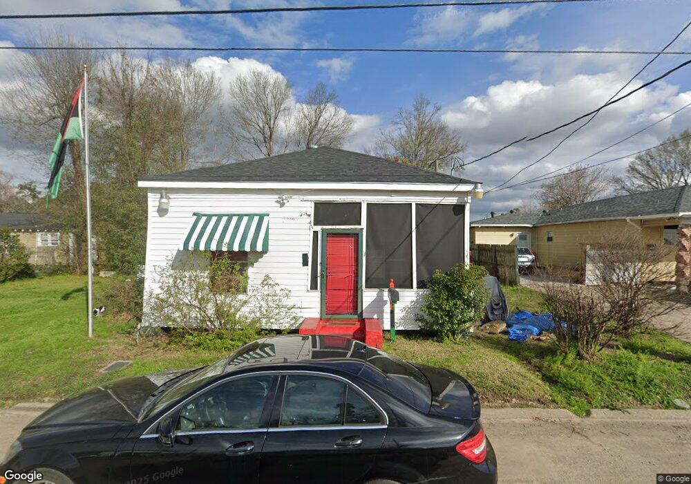 613 S 1st Ave, Lake Charles, LA 70601 - photo 1