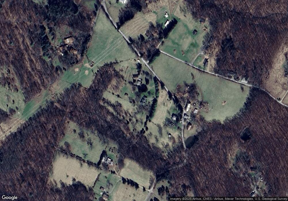 964 Ruppenthal Rd, Berkeley Springs, WV 25411 - photo 1