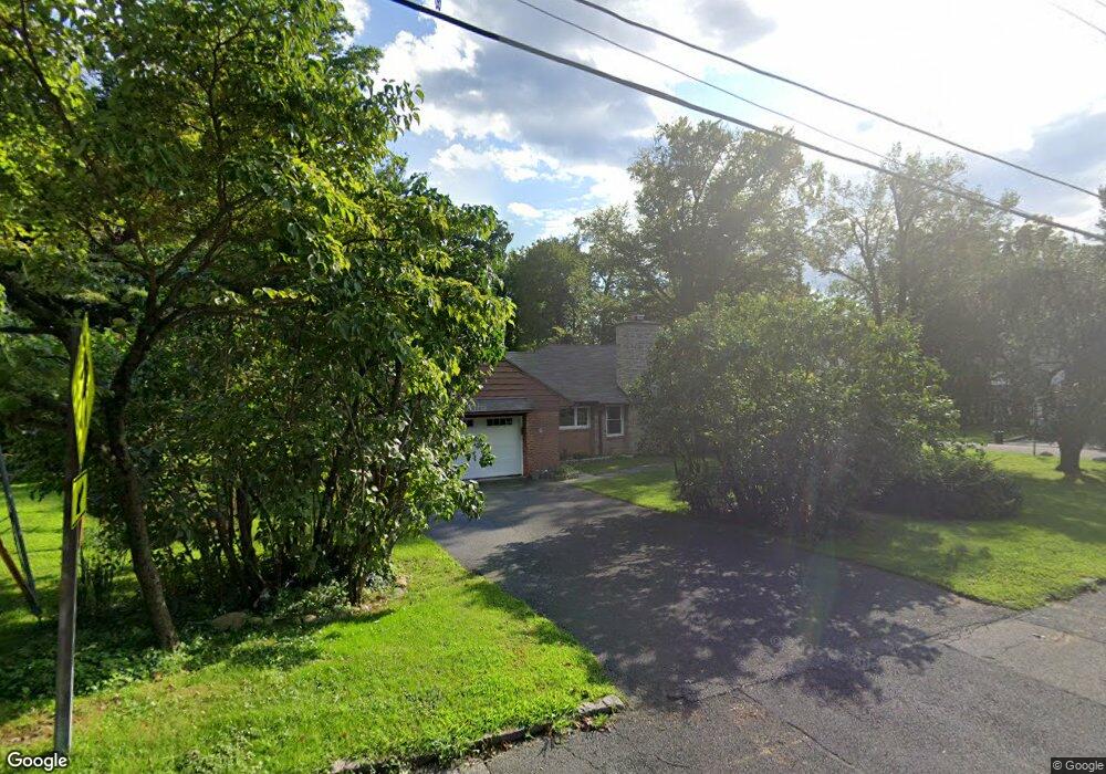 6 Meadow Brook Rd, Irvington, NY 10533 - photo 1