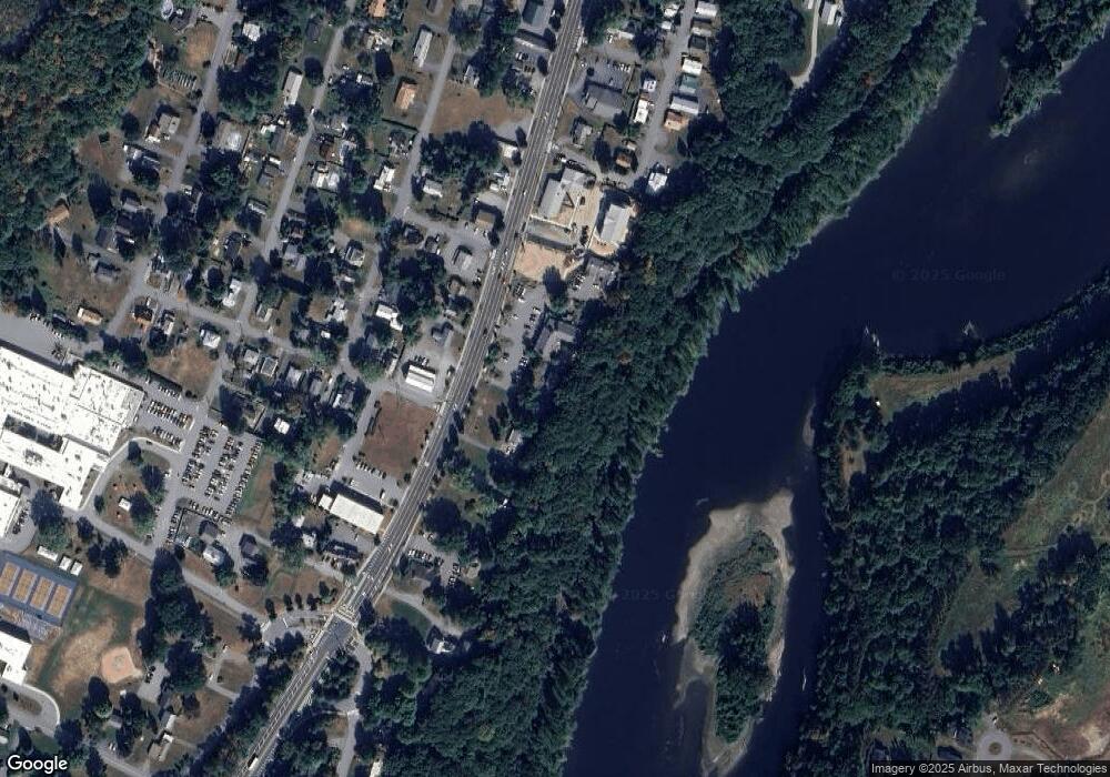 691 Hartford Ave, White River Junction, VT 05001 - photo 1