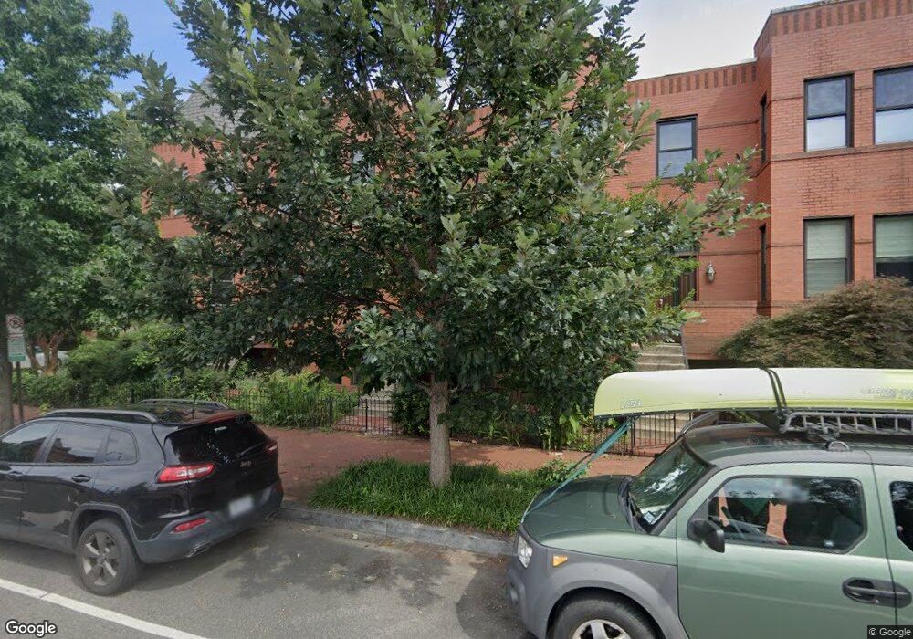 402 F St NE, Washington, DC 20002 - photo 1