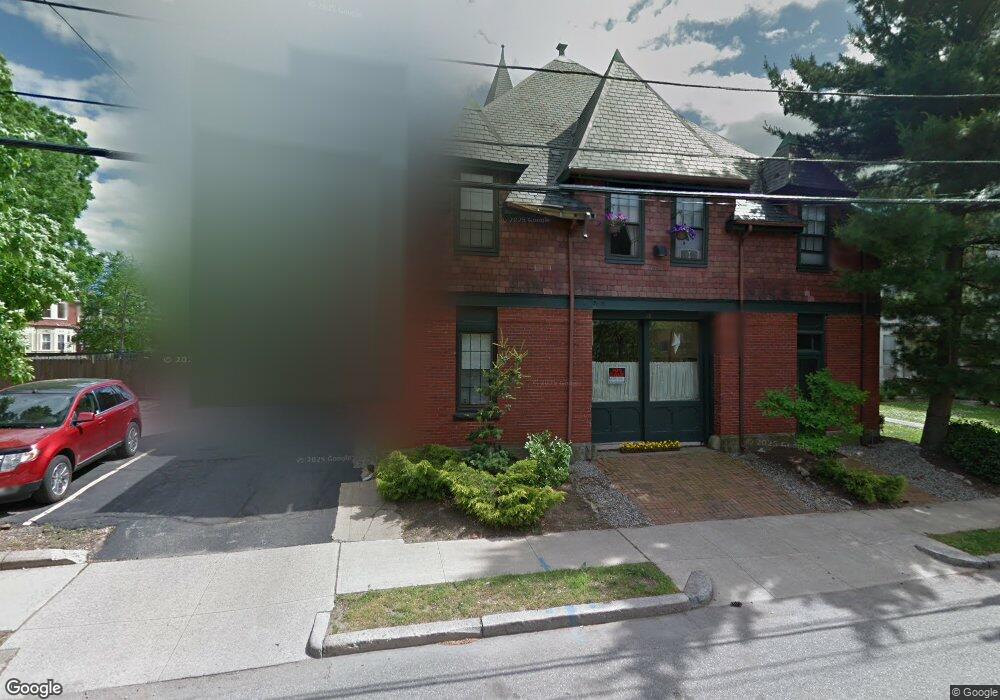 10 Slocum St unit 3, Providence, RI 02909 - photo 1