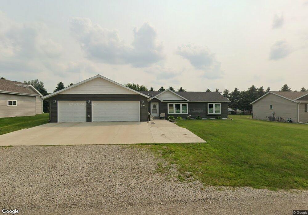 611 18th St NW, Jamestown, ND 58401 - photo 1