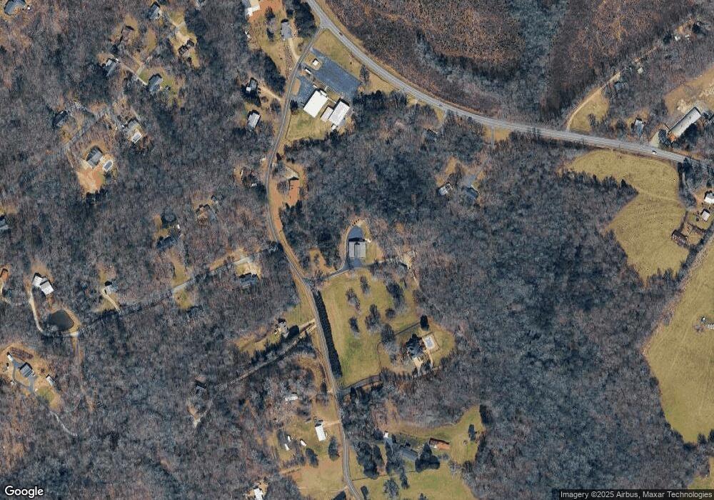 1862 Charlie Davis Rd, Cornelia, GA 30531 - photo 1