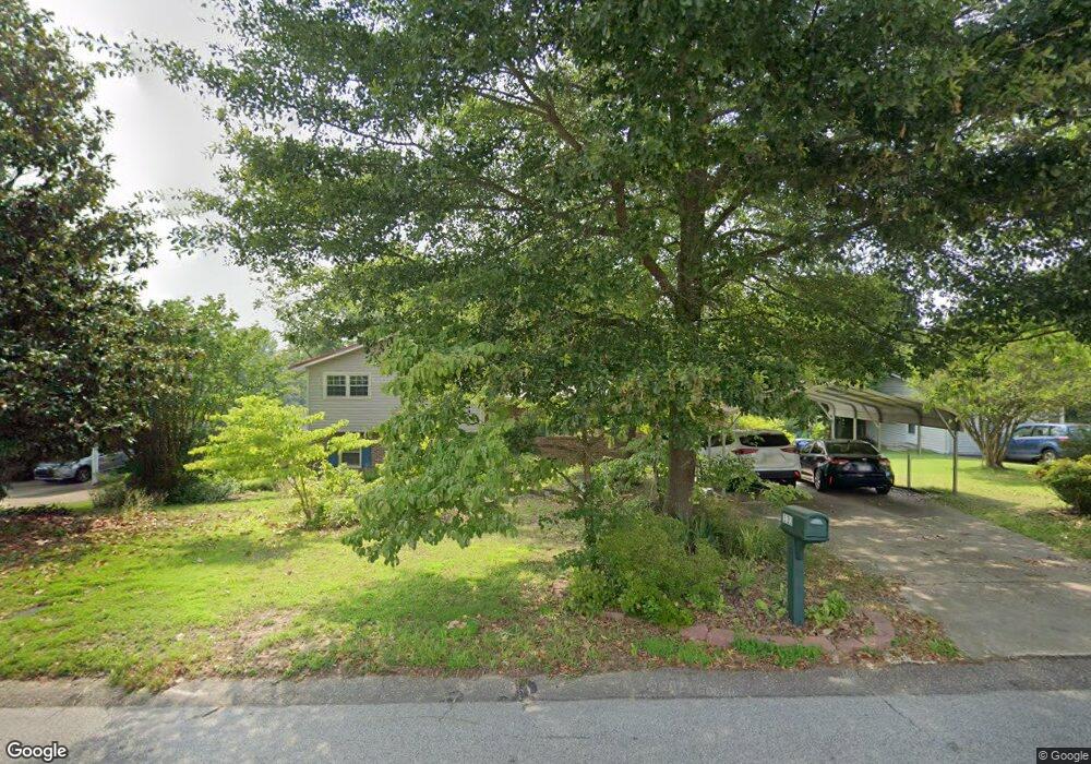 131 Ingleside Dr, Fayetteville, NC 28303 - photo 1