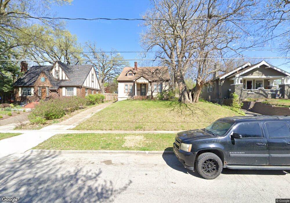 1223 48th St, Des Moines, IA 50311 - photo 1