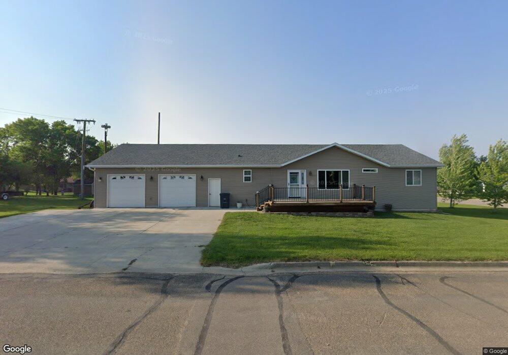 402 5th Ave W, Turtle Lake, ND 58575 - photo 1