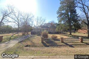 1 Melrose Dr, Wedgefield, SC 29168