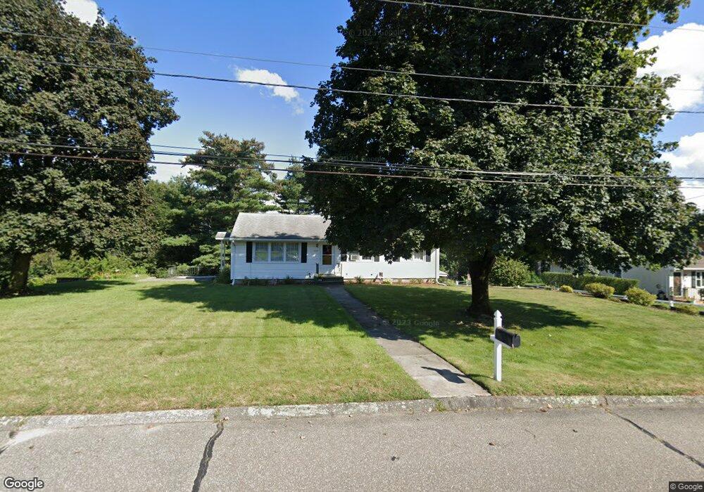 1067 Overlook Dr, Palmer, MA 01069 - photo 1