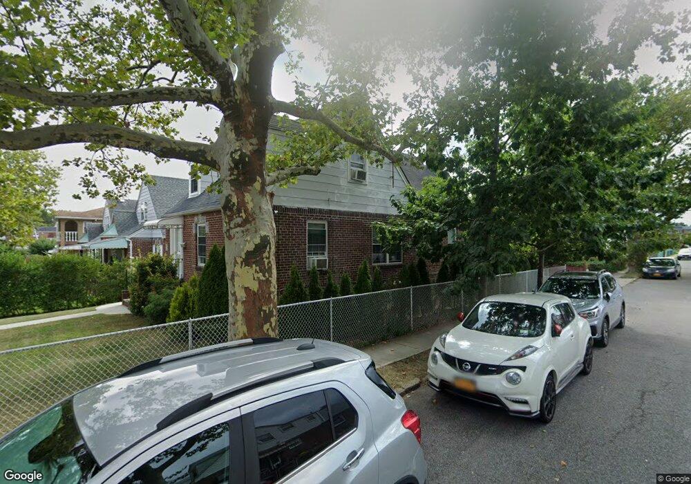 4628 192nd St unit 2 Fl, Flushing, NY 11358 - photo 1