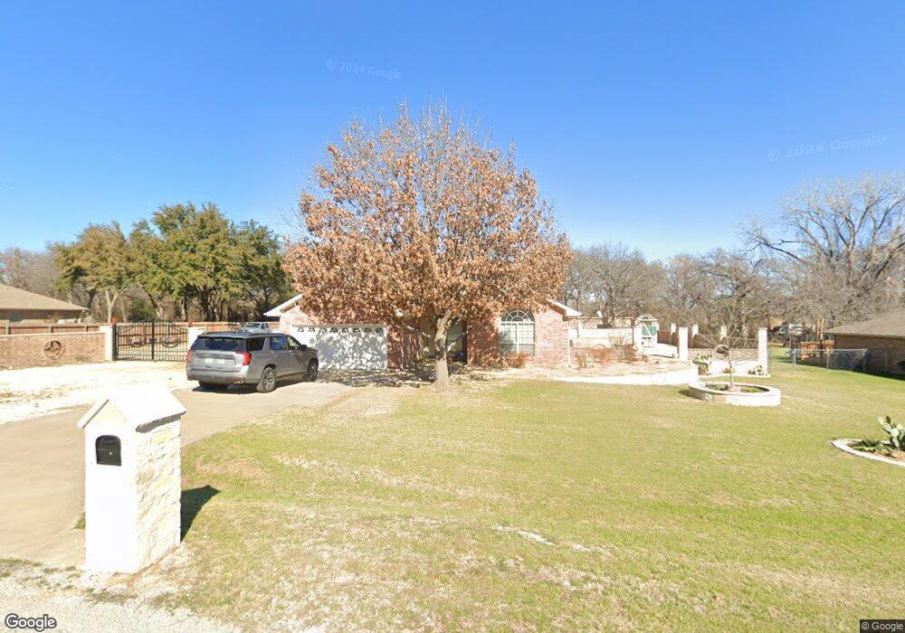 4113 Arrowhead Ln, Granbury, TX 76049 - photo 1