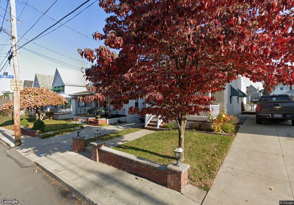 509 E Warren St, Dunmore, PA 18512 - photo 1