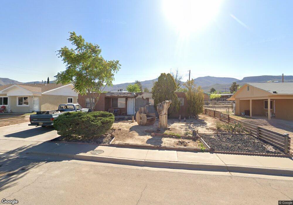 402 Webster Dr, Alamogordo, NM 88310 - photo 1