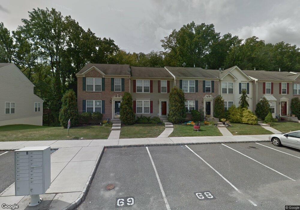 19 Guilford Place, Burlington, NJ 08016 - photo 1