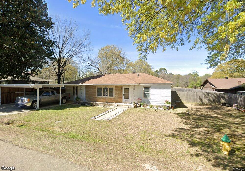 3016 Meadows Dr, Texarkana, TX 75501 - photo 1