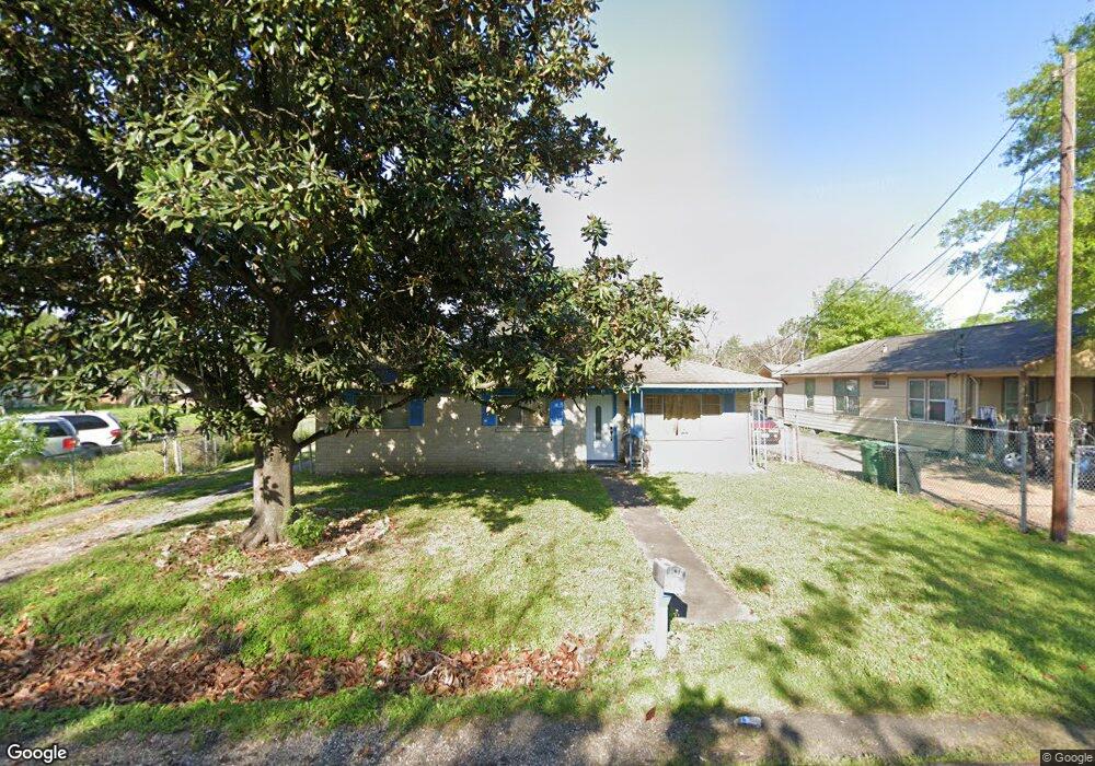 7417 Shotwell St, Houston, TX 77028 - photo 1