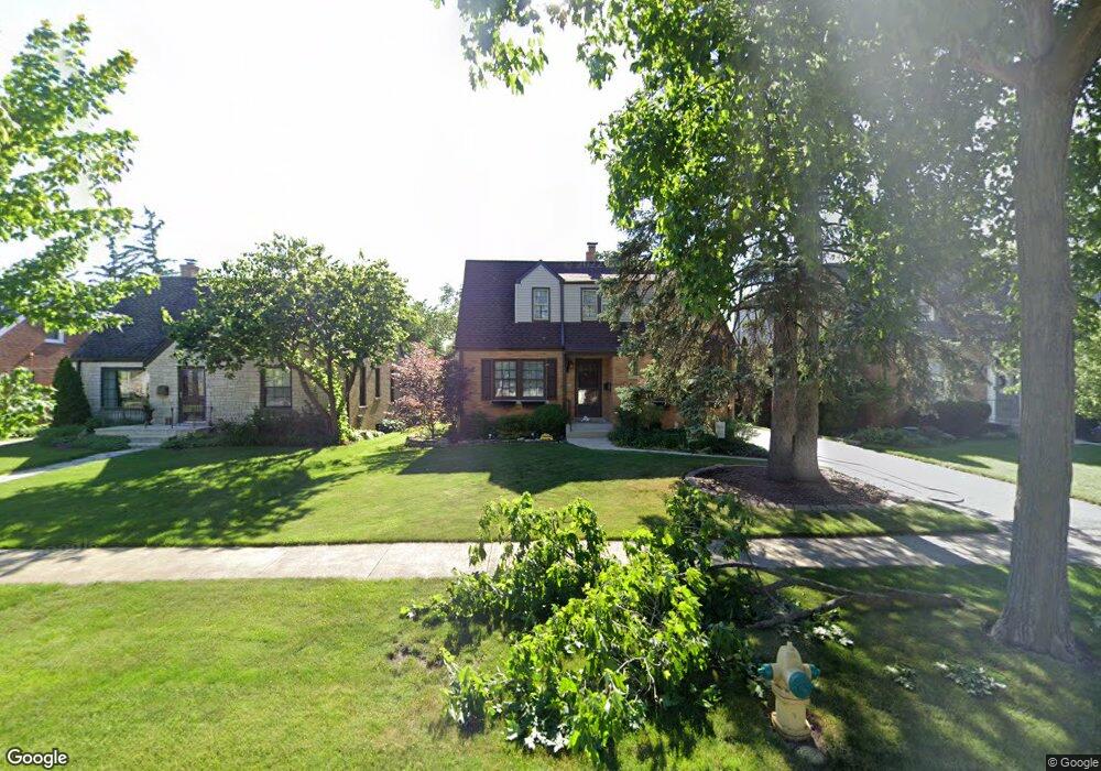 320 N Highview Ave, Elmhurst, IL 60126 - photo 1