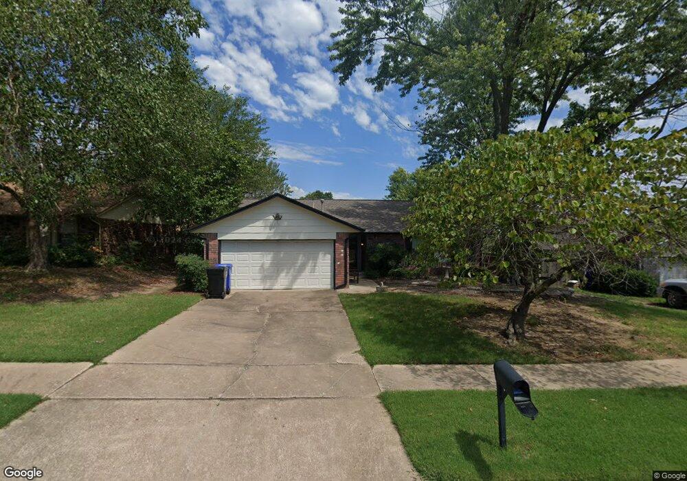 1124 W Charleston St, Broken Arrow, OK 74011 - photo 1