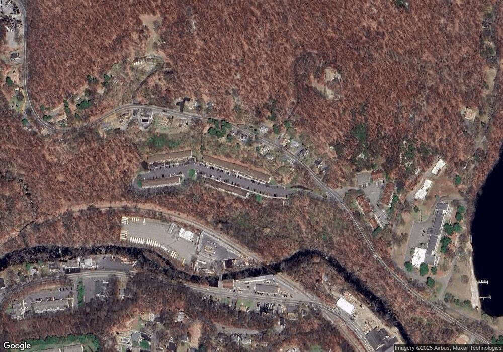 105 Treetop Ct, Bloomingdale, NJ 07403 - photo 1