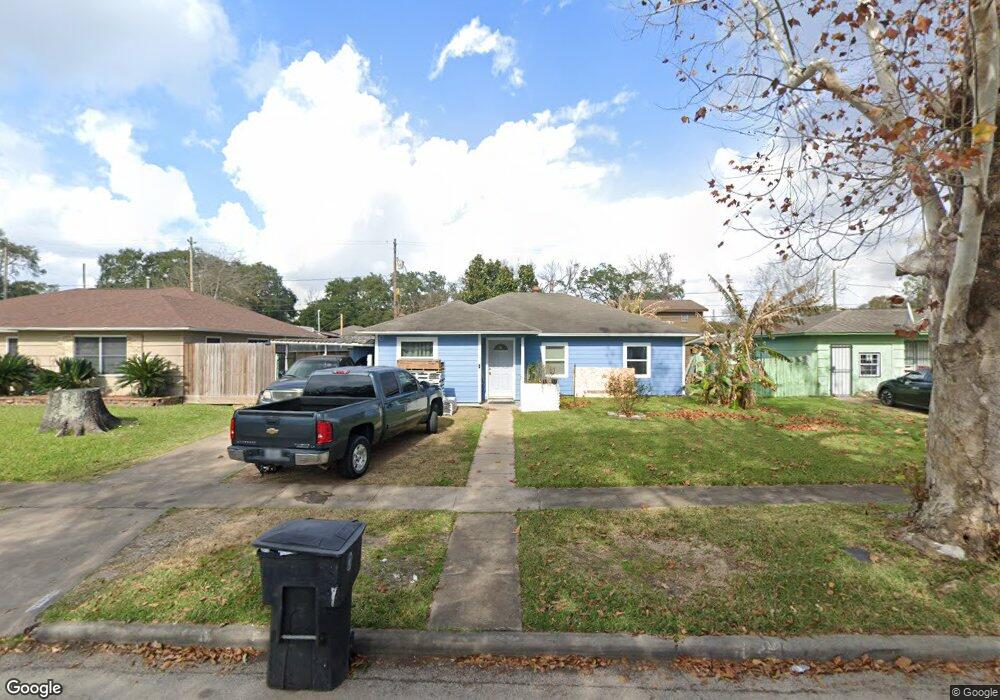 7739 Hereford St, Houston, TX 77087 - photo 1