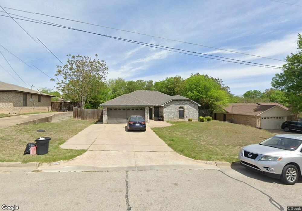 1426 W Ball St, Weatherford, TX 76086 - photo 1