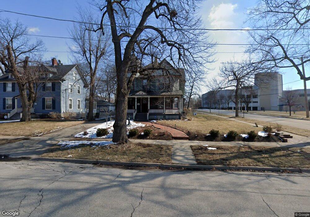 1005 N Spring St, Elgin, IL 60120 - photo 1