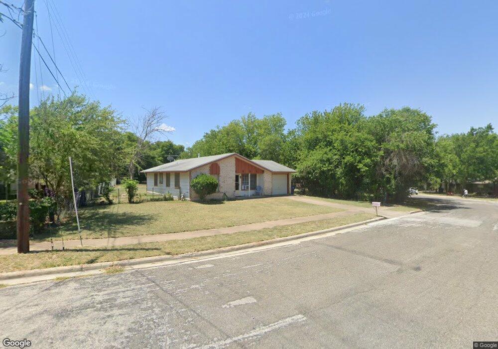 809 W Washington Ave, Copperas Cove, TX 76522 - photo 1