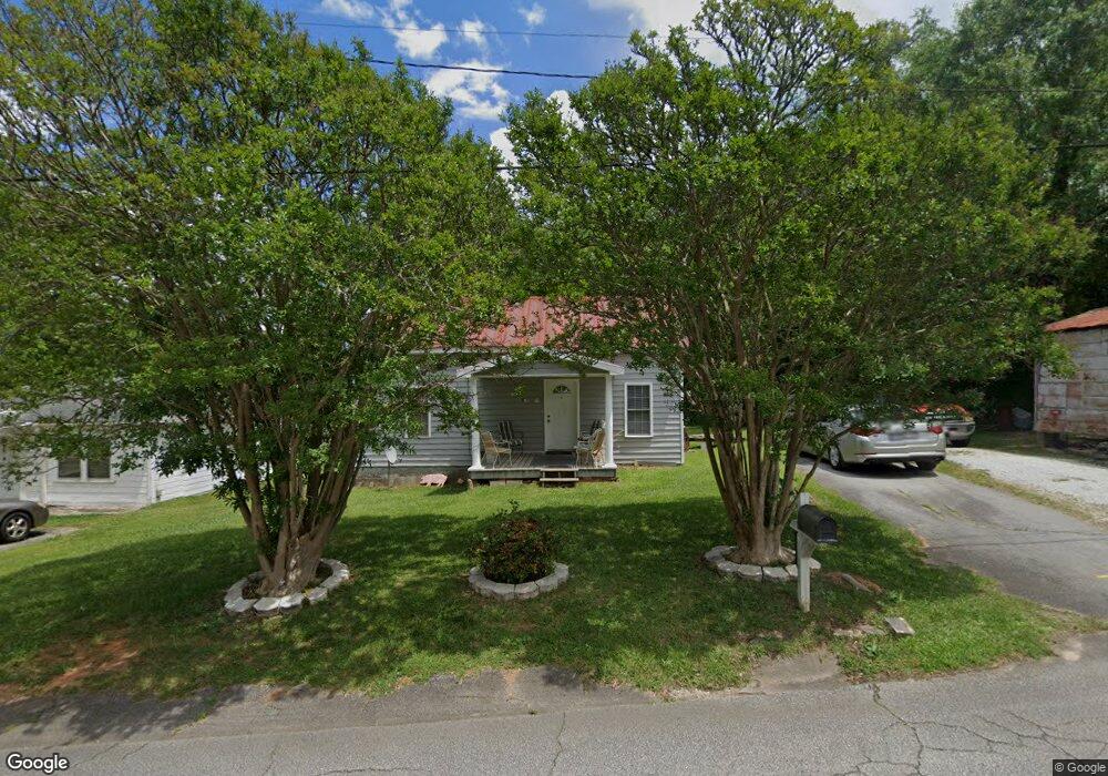 611 S John St, Walhalla, SC 29691 - photo 1