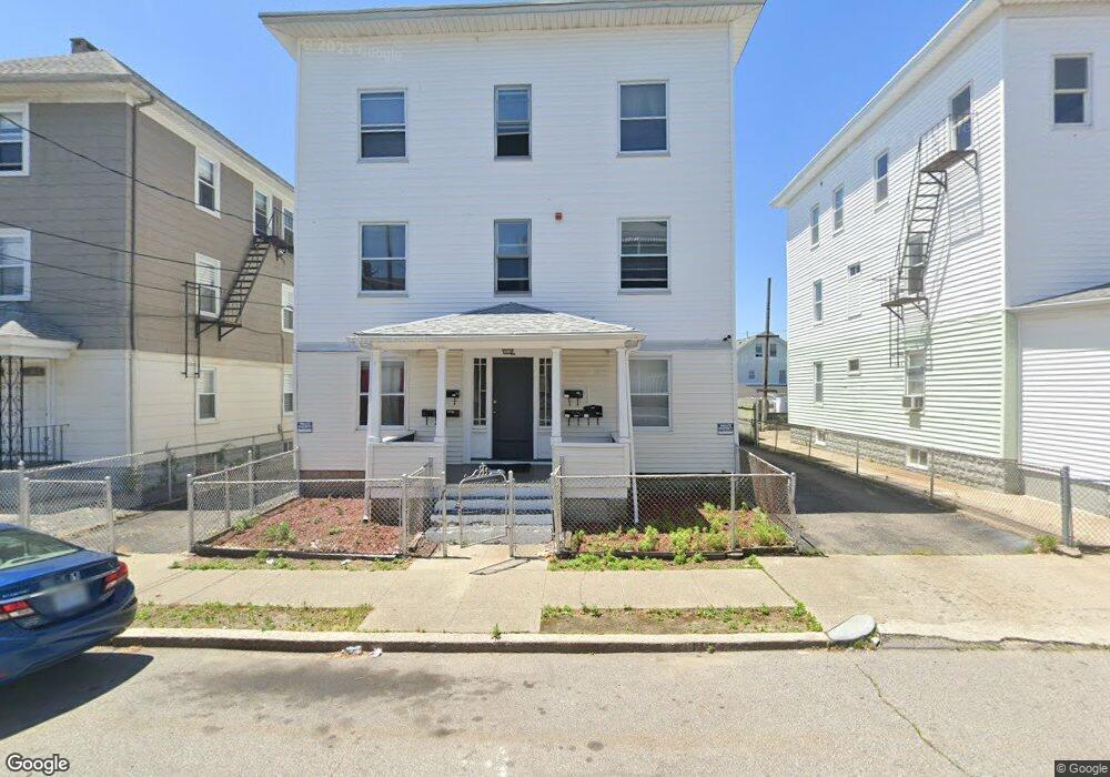 34 Larch St, Pawtucket, RI 02860 - photo 1