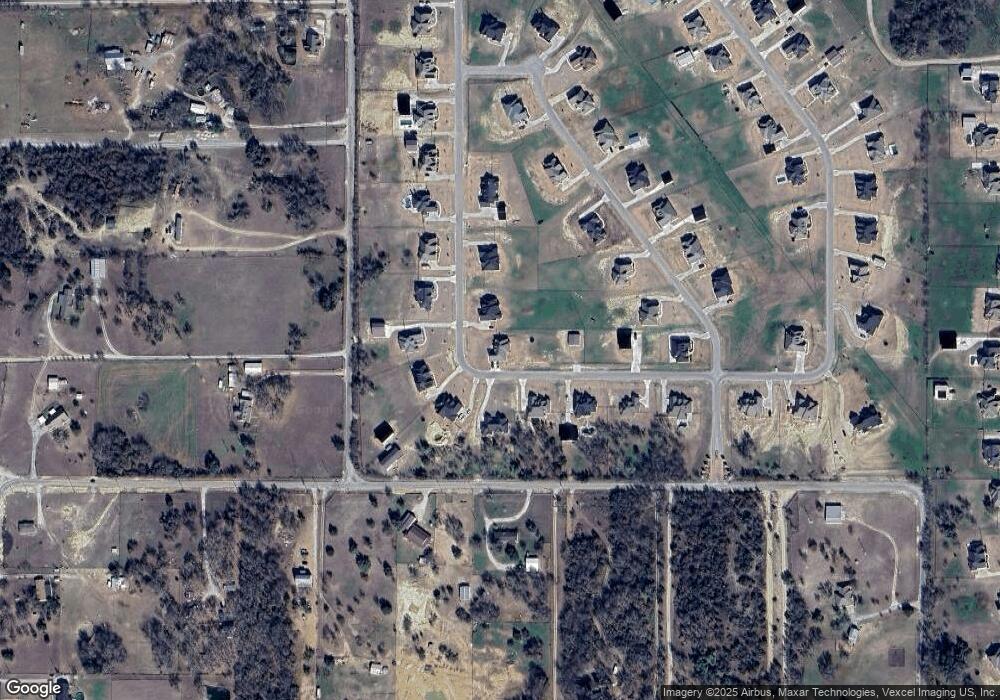 330 Red Bird Dr, Springtown, TX 76082 - photo 1