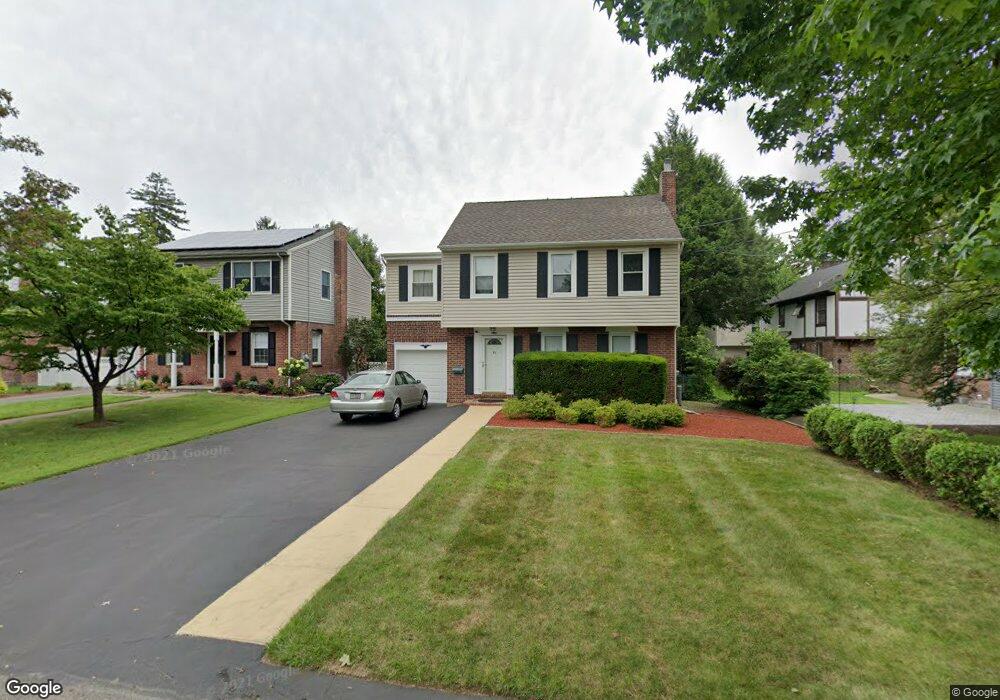 15 Colonial Pkwy, Dumont, NJ 07628 - photo 1