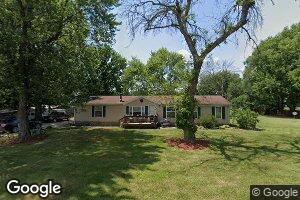 153 S Ganoe St, Plainville, IL 62365