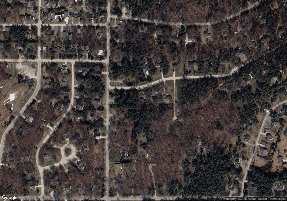 12938 Pineridge Dr, Charlevoix, MI 49720 - photo 1