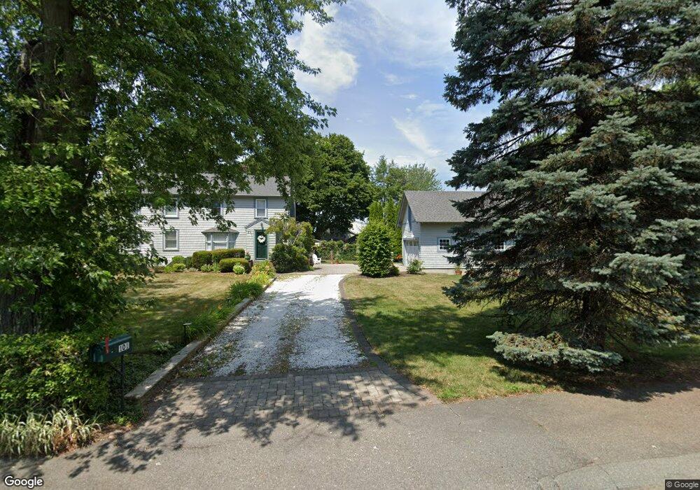 10 Doty Ave, Danvers, MA 01923 - photo 1