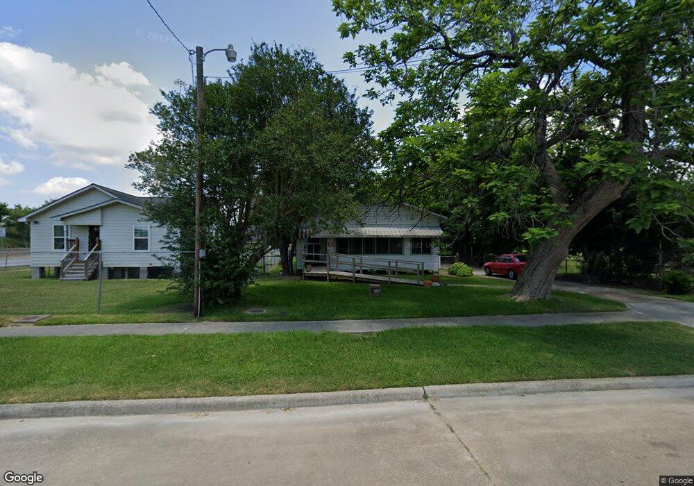 5306 Pickfair St, Houston, TX 77026 - photo 1