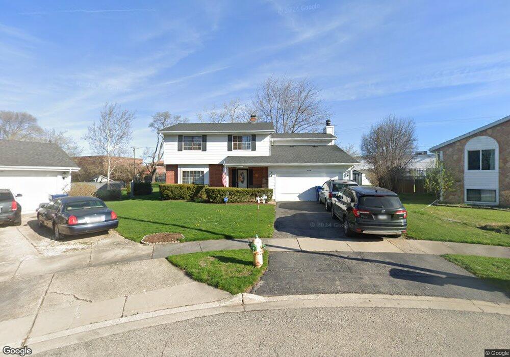 610 Evergreen Ct, Waukegan, IL 60085 - photo 1