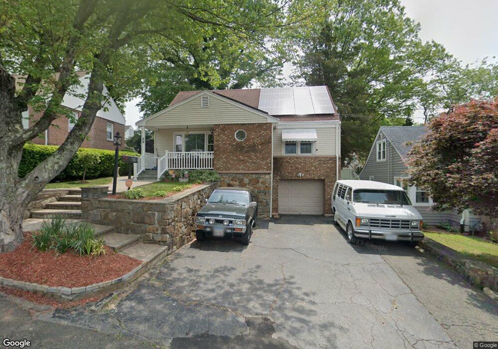 69 Bankside St, Bridgeport, CT 06606 - photo 1