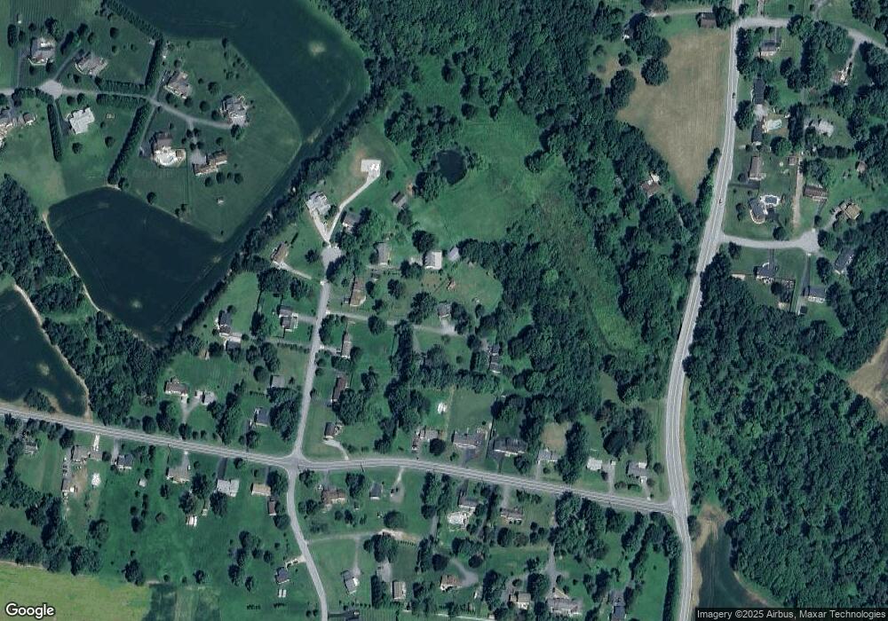 6589 Streamwood Ct, Sykesville, MD 21784 - photo 1