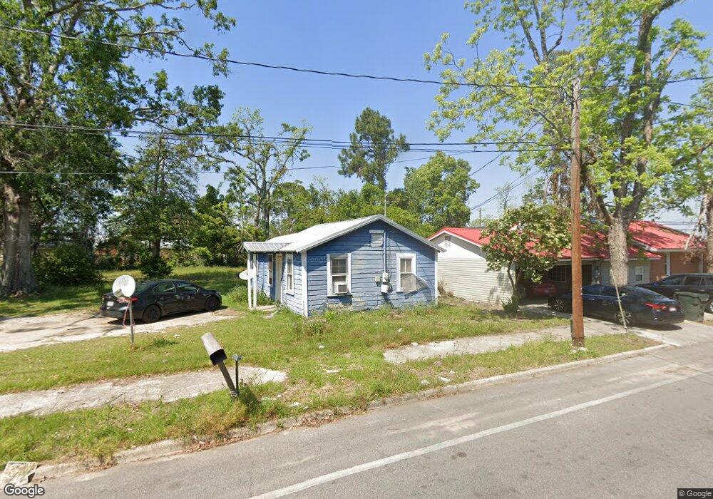 405 Phillips St W, Douglas, GA 31533 - photo 1