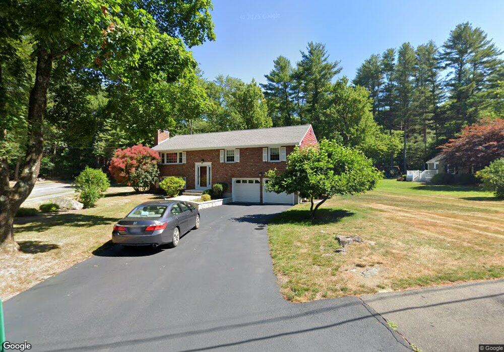 2 Fox Ln, Medfield, MA 02052 - photo 1