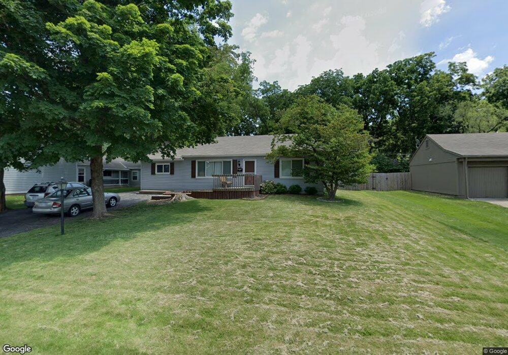 6407 Switzer St, Shawnee, KS 66203 - photo 1