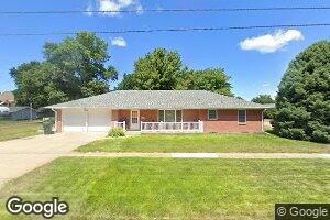 416 W 5th St, Minden, NE 68959