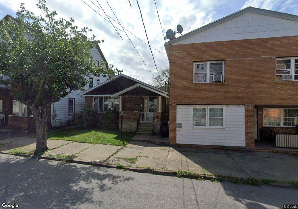 686 Alter St, Hazleton, PA 18201 - photo 1