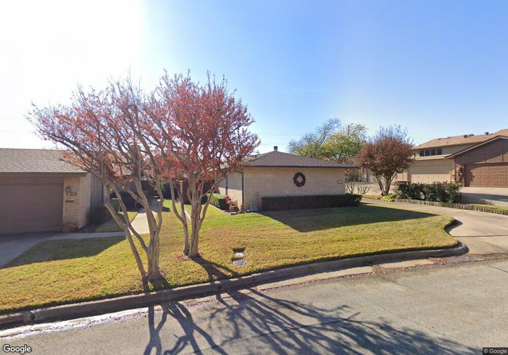 814 Shady Glen Ln, Bedford, TX 76021 - photo 1