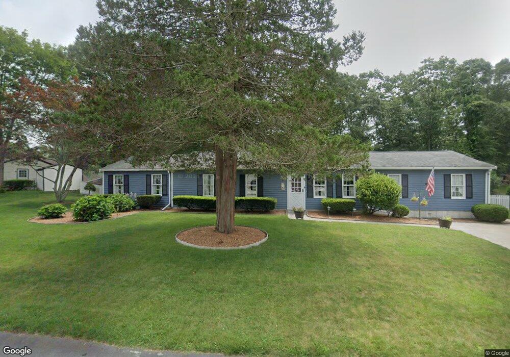 18 Seth Davis Way, South Dartmouth, MA 02748 - photo 1